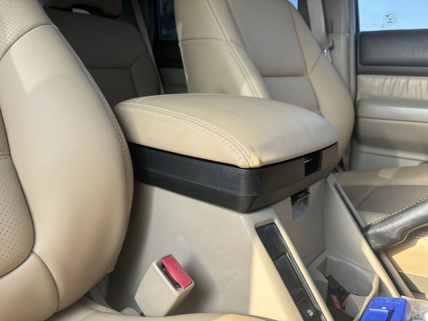 Nissan Patrol Y61 Centre Console Storage